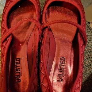 Woman's slip on shoes